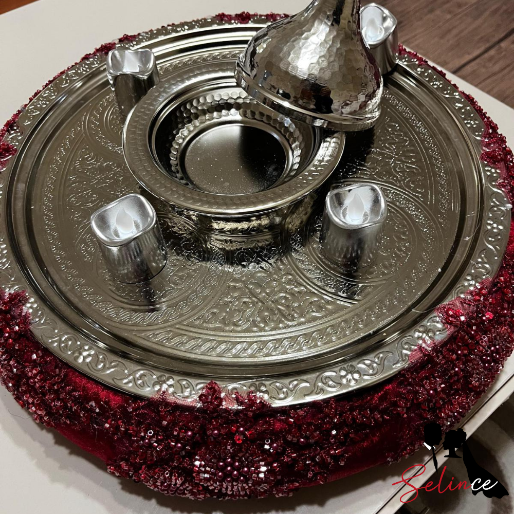 ÖZEL İŞLEMELİ TEPSİ & SEPET SETİ